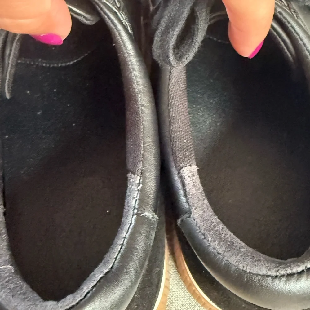 Caslon Andes Lea Black Leather Walking lace-up sneaker Women's size 7.5
